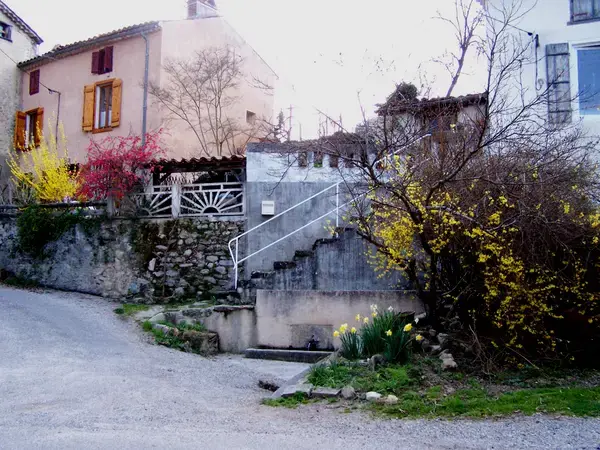 Monte Escalier 09 Installateur monte escalier Ganac