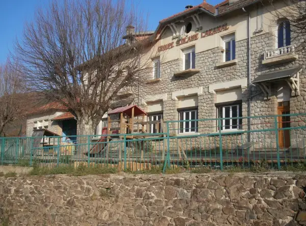 Monte Escalier 09 Installateur monte escalier Serres-sur-Arget